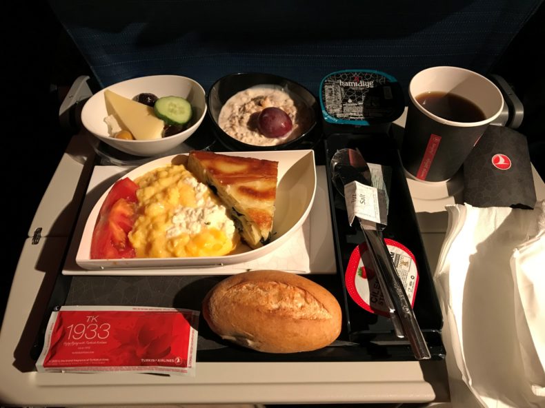 Turkish Airlines Inflight Meal Istanbul Hong Kong Havayolu 101