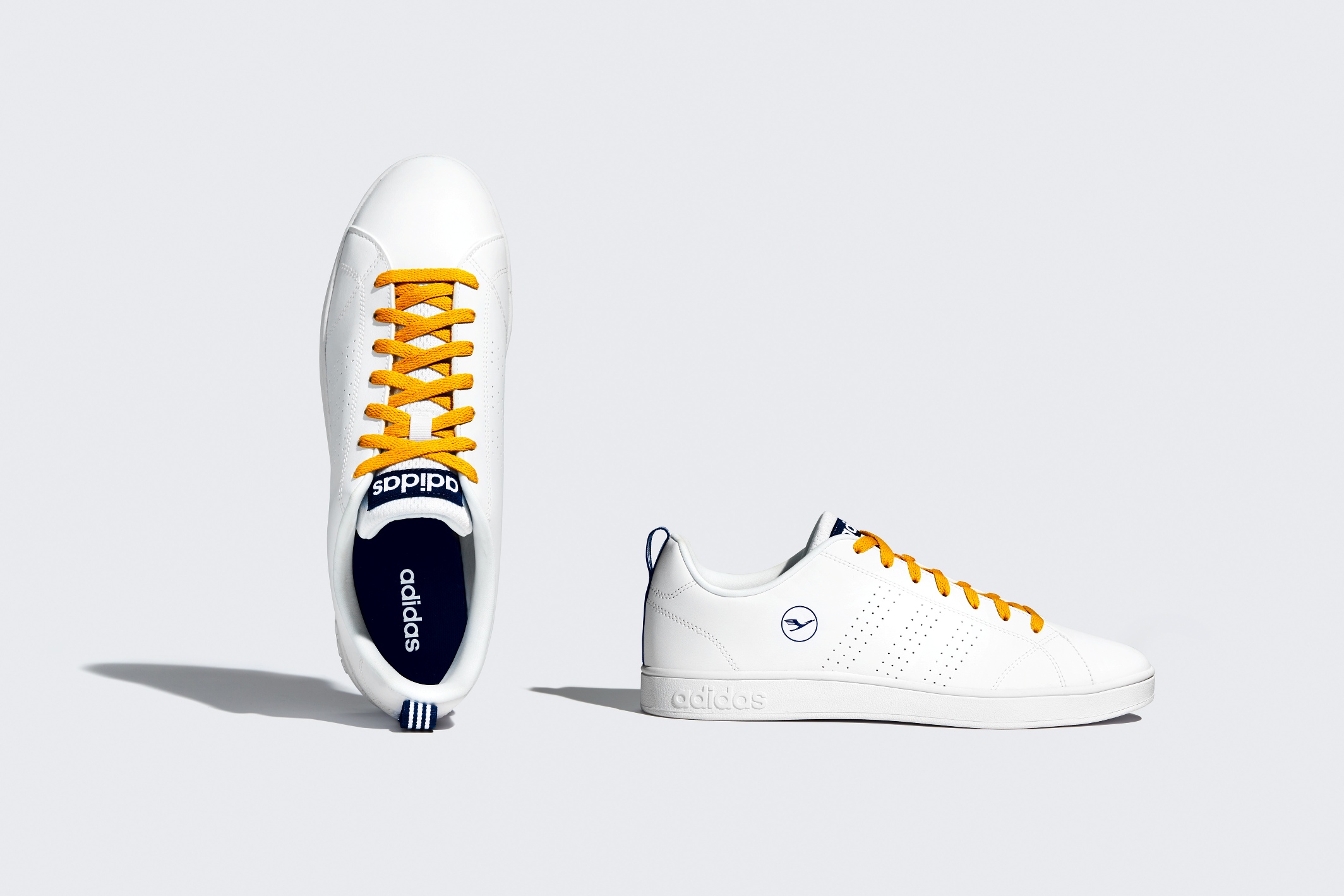 Lufthansa Personeli Bir Gunlugune Sneaker Giydi Havayolu 101