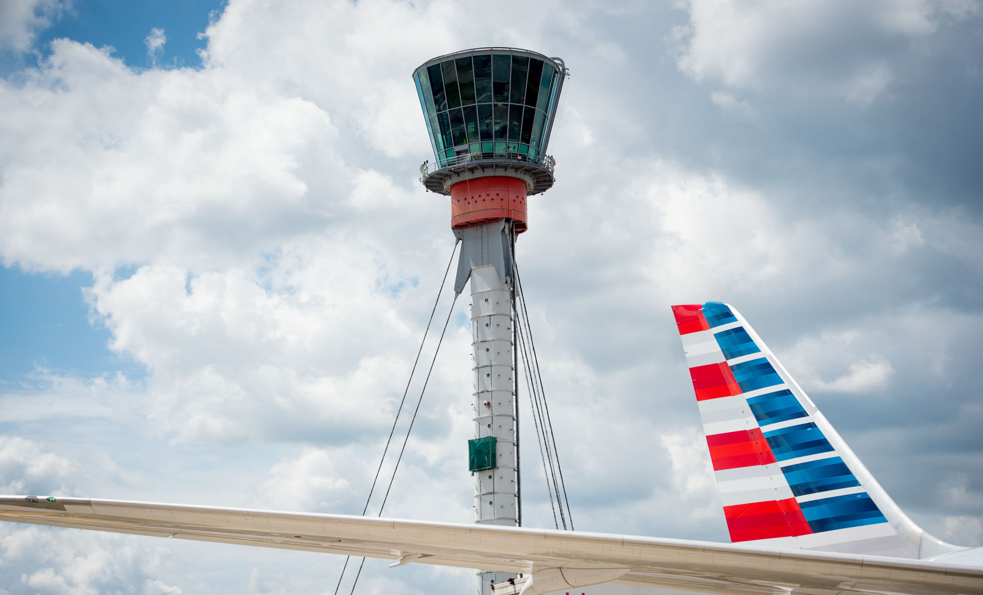 American Airlines Yolcularına Heathrow’da Kolaylık