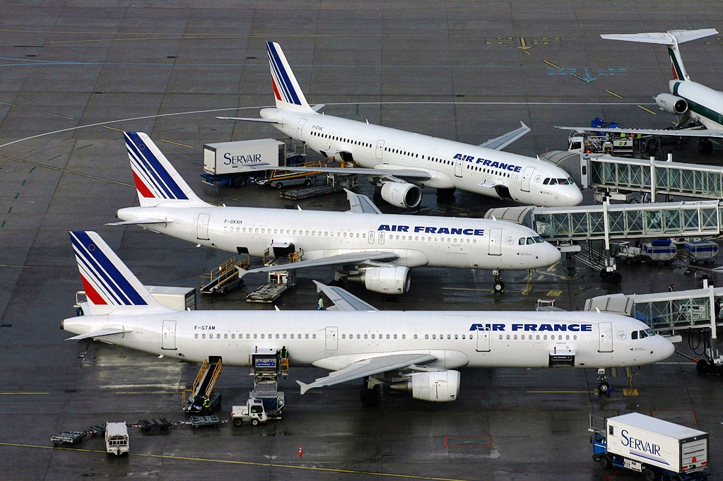 Air France – KLM CEO’su, Paris CDG’deki Köprü Sayısının Yetersizliğinden Yakındı