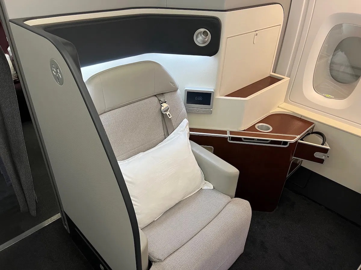 Qantas First Class (Airbus A380)